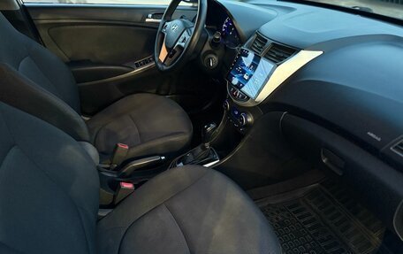 Hyundai Solaris II рестайлинг, 2014 год, 890 000 рублей, 15 фотография