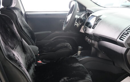 Mitsubishi Outlander III рестайлинг 3, 2010 год, 1 149 000 рублей, 19 фотография