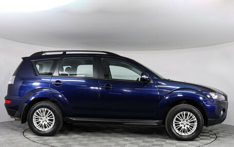 Mitsubishi Outlander III рестайлинг 3, 2012 год, 1 399 000 рублей, 4 фотография