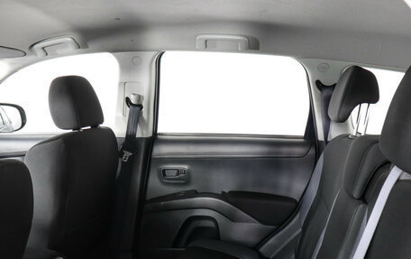 Mitsubishi Outlander III рестайлинг 3, 2012 год, 1 399 000 рублей, 12 фотография