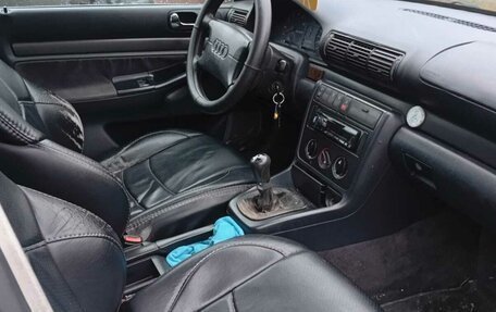 Audi A4, 1996 год, 120 000 рублей, 4 фотография