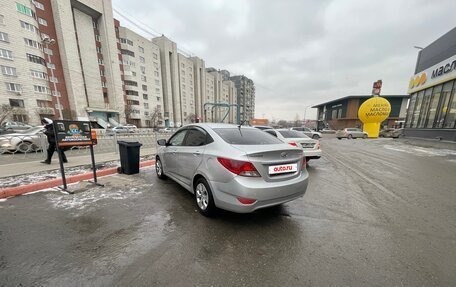 Hyundai Solaris II рестайлинг, 2013 год, 415 000 рублей, 7 фотография
