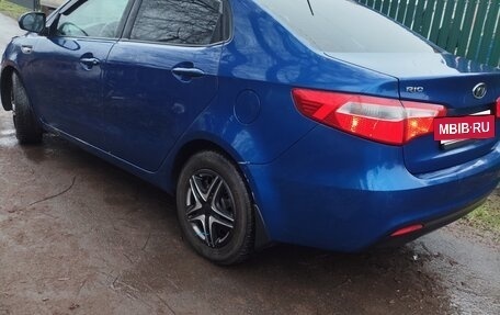 KIA Rio III рестайлинг, 2012 год, 600 000 рублей, 11 фотография