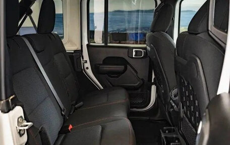 Jeep Wrangler, 2021 год, 5 800 000 рублей, 17 фотография