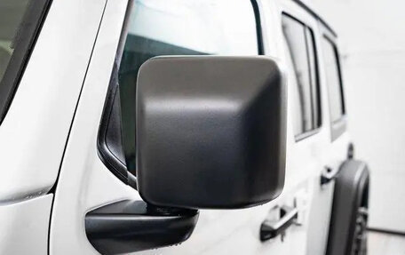 Jeep Wrangler, 2021 год, 5 800 000 рублей, 21 фотография