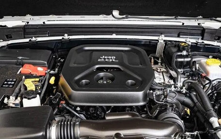 Jeep Wrangler, 2021 год, 5 800 000 рублей, 27 фотография