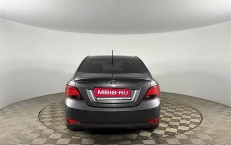 Hyundai Solaris II рестайлинг, 2015 год, 799 000 рублей, 4 фотография