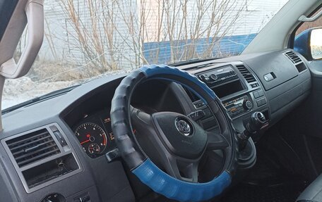 Volkswagen Caravelle T5, 2014 год, 1 200 000 рублей, 12 фотография