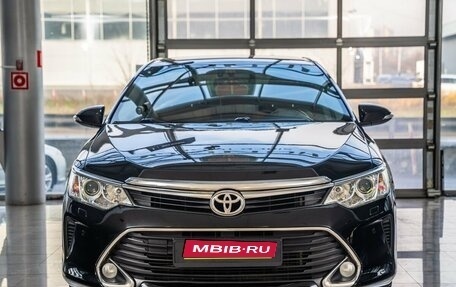 Toyota Camry, 2016 год, 2 088 000 рублей, 2 фотография