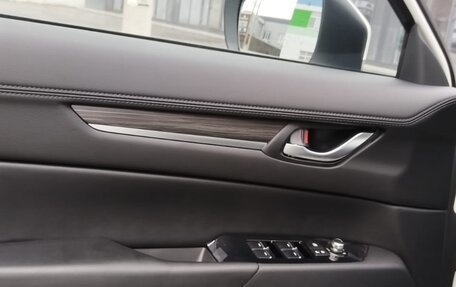 Mazda CX-5 II, 2025 год, 3 720 000 рублей, 37 фотография