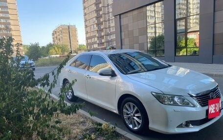 Toyota Camry, 2014 год, 2 100 000 рублей, 9 фотография