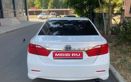 Toyota Camry, 2014 год, 2 100 000 рублей, 8 фотография