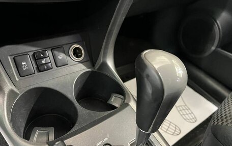 Toyota RAV4, 2010 год, 1 105 000 рублей, 14 фотография