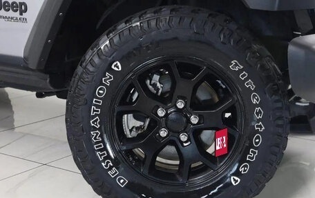 Jeep Wrangler, 2021 год, 4 950 000 рублей, 24 фотография