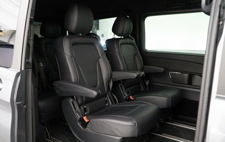 Mercedes-Benz V-Класс, 2019 год, 5 989 077 рублей, 8 фотография