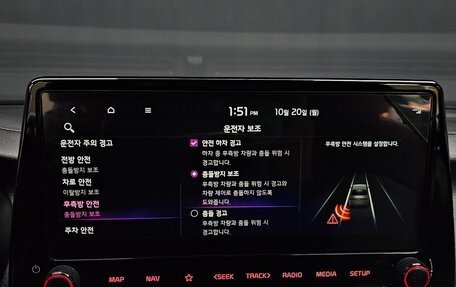 KIA K3, 2022 год, 1 700 000 рублей, 24 фотография