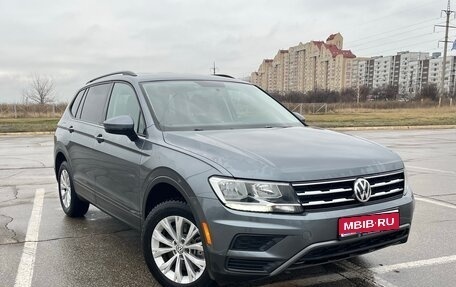 Volkswagen Tiguan II, 2020 год, 3 000 000 рублей, 1 фотография