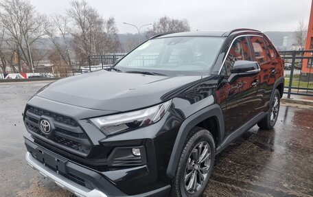 Toyota RAV4, 2025 год, 4 090 000 рублей, 2 фотография