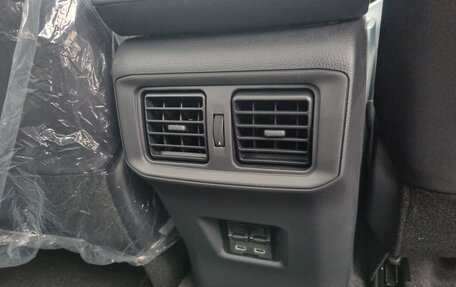 Toyota RAV4, 2025 год, 4 090 000 рублей, 21 фотография