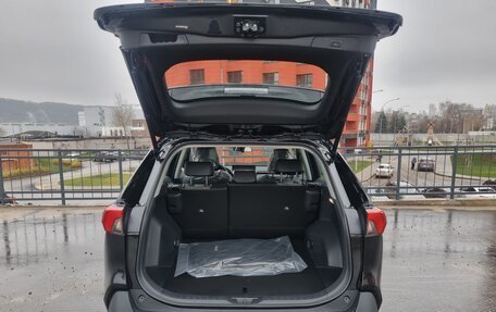 Toyota RAV4, 2025 год, 4 090 000 рублей, 28 фотография