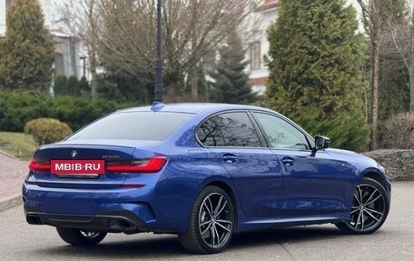 BMW 3 серия, 2021 год, 6 190 000 рублей, 2 фотография