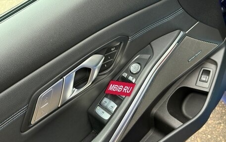 BMW 3 серия, 2021 год, 6 190 000 рублей, 11 фотография