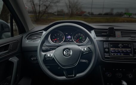Volkswagen Tiguan II, 2020 год, 3 000 000 рублей, 7 фотография