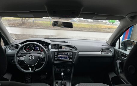 Volkswagen Tiguan II, 2020 год, 3 000 000 рублей, 6 фотография