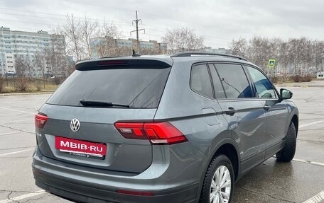 Volkswagen Tiguan II, 2020 год, 3 000 000 рублей, 3 фотография