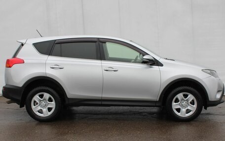 Toyota RAV4, 2014 год, 1 900 000 рублей, 4 фотография