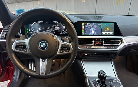 BMW 3 серия, 2022 год, 6 078 000 рублей, 28 фотография