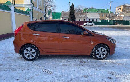 Hyundai Solaris II рестайлинг, 2015 год, 1 249 000 рублей, 6 фотография