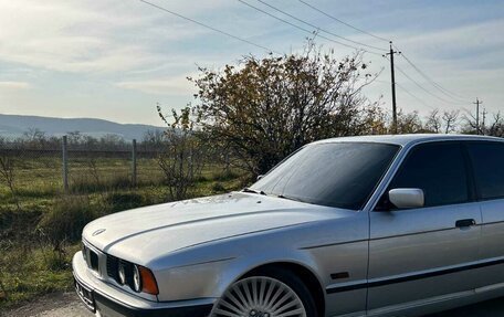 BMW 5 серия, 1989 год, 550 000 рублей, 11 фотография