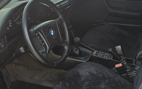 BMW 5 серия, 1989 год, 550 000 рублей, 15 фотография