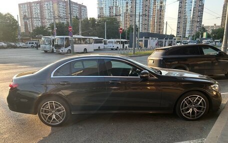 Mercedes-Benz E-Класс, 2020 год, 4 850 000 рублей, 4 фотография