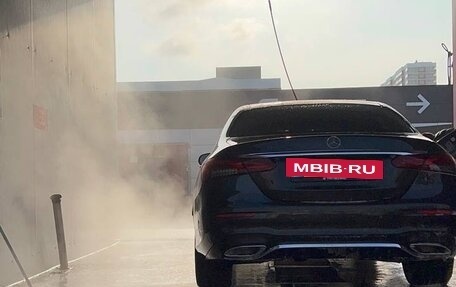 Mercedes-Benz E-Класс, 2020 год, 4 850 000 рублей, 2 фотография