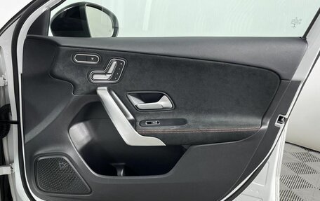 Mercedes-Benz A-Класс AMG, 2020 год, 5 200 000 рублей, 20 фотография