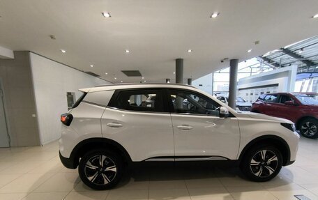 Chery Tiggo 4 I рестайлинг, 2025 год, 2 220 000 рублей, 4 фотография