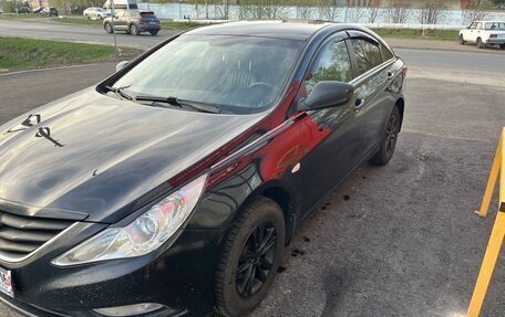 Hyundai Sonata VI, 2010 год, 1 050 000 рублей, 2 фотография