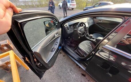 Hyundai Sonata VI, 2010 год, 1 050 000 рублей, 3 фотография