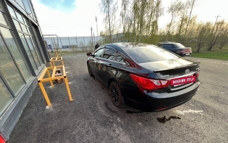 Hyundai Sonata VI, 2010 год, 1 050 000 рублей, 6 фотография