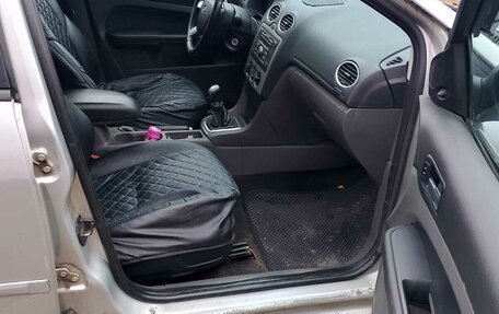 Ford Focus II рестайлинг, 2006 год, 320 000 рублей, 9 фотография