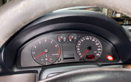 Audi A4, 1999 год, 340 000 рублей, 8 фотография