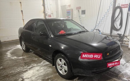 Audi A4, 1999 год, 340 000 рублей, 3 фотография