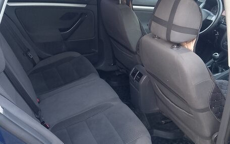 Volkswagen Golf V, 2008 год, 610 000 рублей, 11 фотография