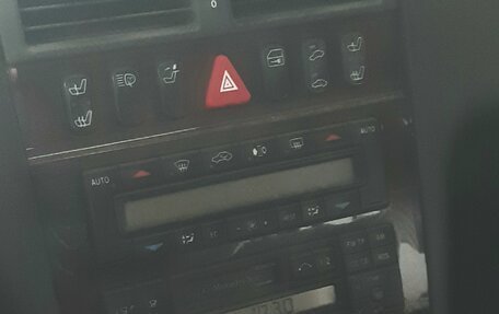 Mercedes-Benz E-Класс, 1997 год, 999 000 рублей, 4 фотография