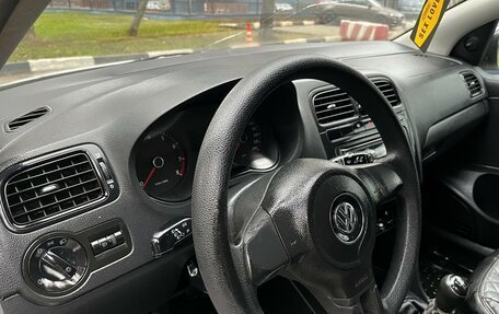 Volkswagen Polo VI (EU Market), 2014 год, 430 000 рублей, 11 фотография