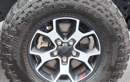 Jeep Wrangler, 2022 год, 5 490 000 рублей, 7 фотография