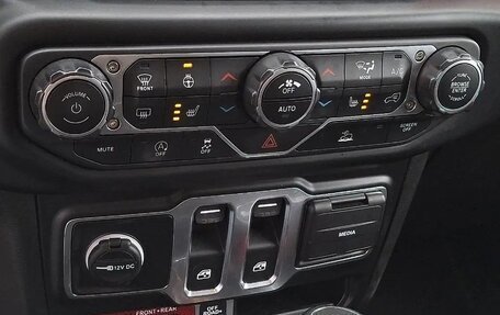 Jeep Wrangler, 2022 год, 5 490 000 рублей, 18 фотография