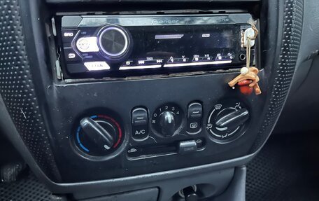 Mazda 323, 1998 год, 199 000 рублей, 19 фотография